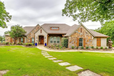 10063 Leaping Buck Pt, Fort Worth, TX 76126