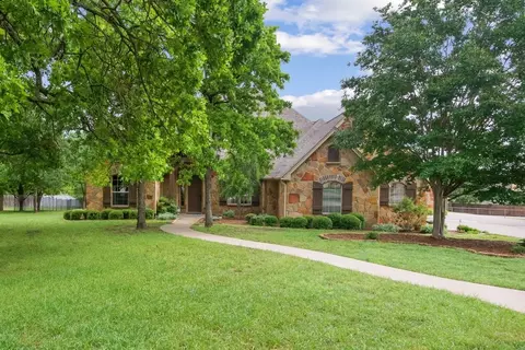 1038 Meadow Lark Ln, Weatherford, TX 76087