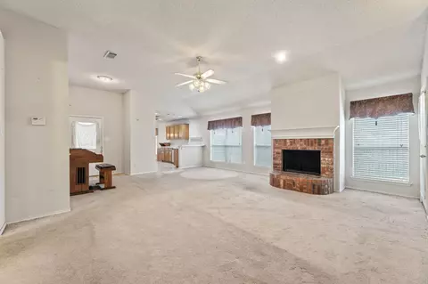 4901 Brazoswood Cir, Arlington, TX 76017