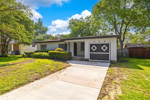 3508 Mayhew Dr, Dallas, TX 75228