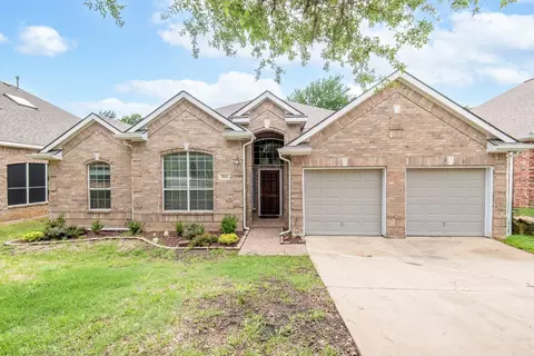 3812 Drexel Dr, Denton, TX 76210
