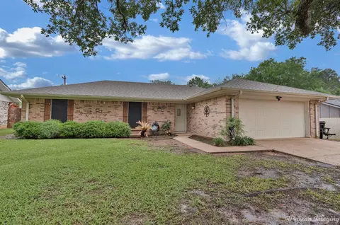931 Villa Ln, Haughton, LA 71037