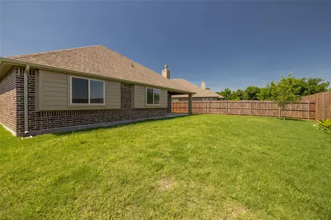 Exterior - 3205 Deep Crest Dr, Keller, TX 76244 photo 6 of 6