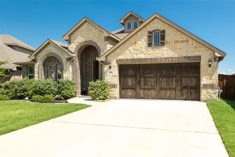Exterior - 3205 Deep Crest Dr, Keller, TX 76244 photo 2 of 6