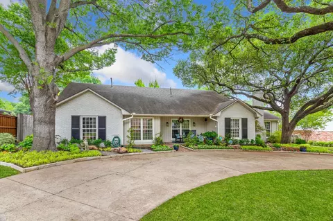 2404 Custer Pkwy, Richardson, TX 75080
