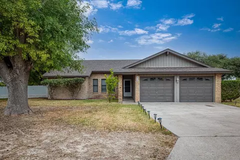 416 Canyon Creek Dr, Del Rio, TX 78840