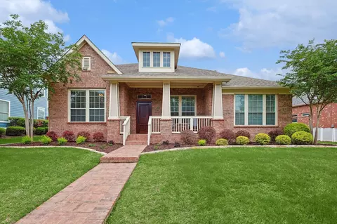 8305 Euclid Ave, North Richland Hills, TX 76180