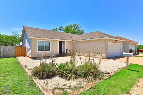 3425 W Stamford St, Abilene, TX 79603