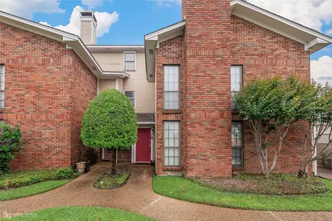 7 Meadow Creek Dr, Bossier City, LA 71111
