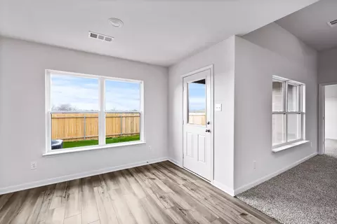 503 Monroe Jackson St, Venus, TX 76084 photo 3