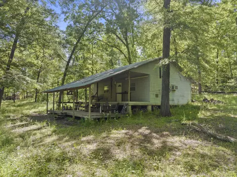 307 Fish Trap Ln, Naples, TX 75568