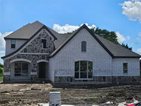 399 Magnolia Ct, Trenton, TX 75490