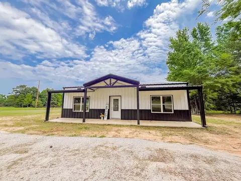 12835 Star Mountain Dr, Winona, TX 75792