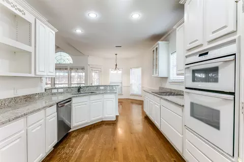 2401 Magnolia Leaf Ln, Flower Mound, TX 75022