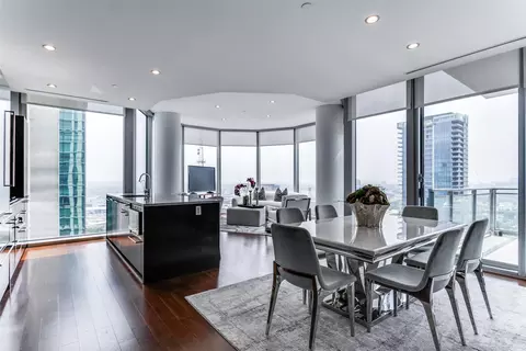 2900 Mckinnon St #1904, Dallas, TX 75201