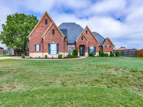 7201 Granville Dr, Mansfield, TX 76063