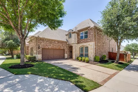 400 Adventurous Shield Dr, Lewisville, TX 75056