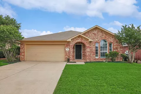 7241 Specklebelly Ln, Fort Worth, TX 76120
