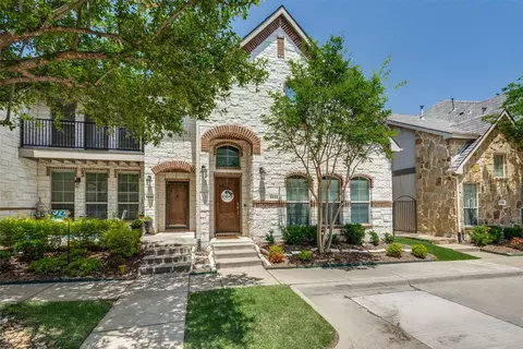 8824 Papa Trl, Mckinney, TX 75070