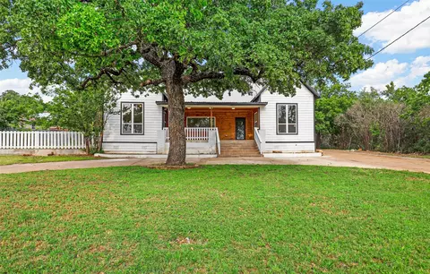 210 SW 5th Ave, Mineral Wells, TX 76067