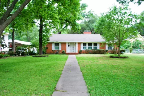225 Elm Dr, Terrell, TX 75160