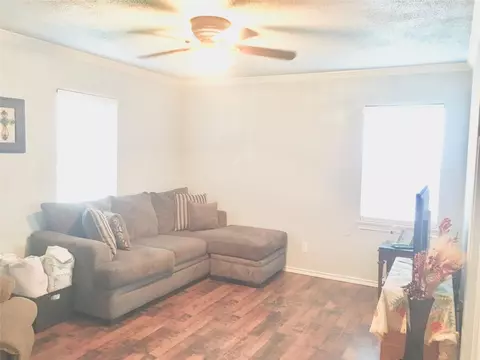 Living - 109 Falls Dr, Euless, TX 76039 photo 1 of 2