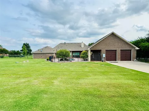 2644 Forest Dr, Celina, TX 75009 photo 11