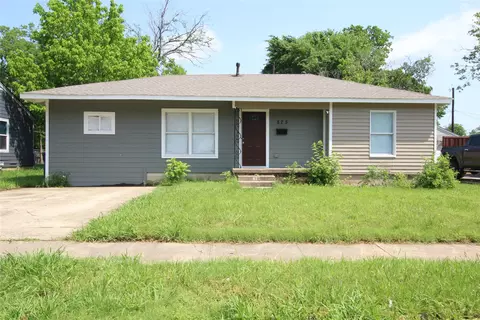 825 Mimosa Dr, Garland, TX 75040