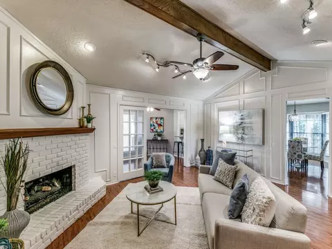 2200 Glen Forest Dr, Plano, TX 75023