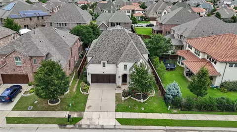 3143 Fountain Dr, Irving, TX 75063