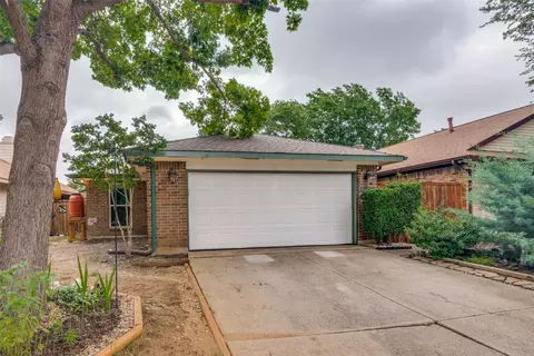 2107 Stradivarius Ln, Carrollton, TX 75007