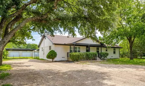 2408 Picadilly Blvd, Mesquite, TX 75149