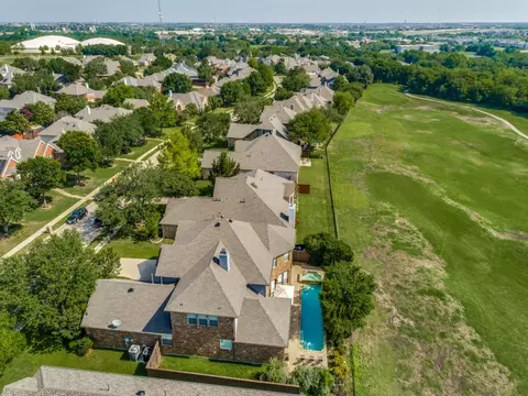 9704 Zembriski Dr, Plano, TX 75025