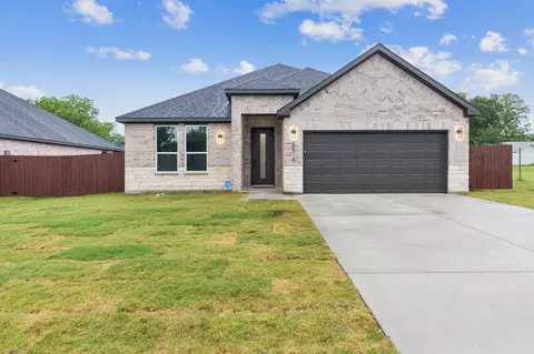 2516 Marlin St, Fort Worth, TX 76105