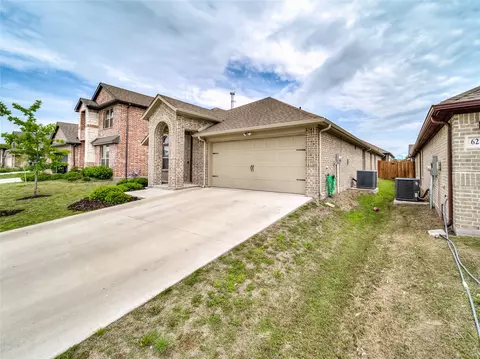 6228 Red Falcon, Fort Worth, TX 76179