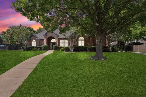 703 Brook Meadows Ct, Southlake, TX 76092