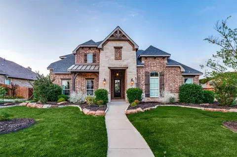 401 Autumn Run Dr, Midlothian, TX 76065