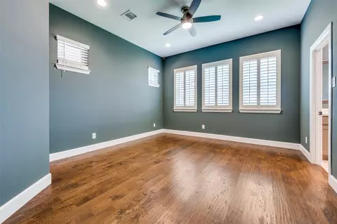 405 Palacio St, Irving, TX 75039 photo 14
