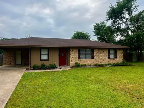 1410 Adams St, Grand Saline, TX 75140
