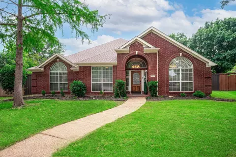 9809 Belfort Dr, Frisco, TX 75035