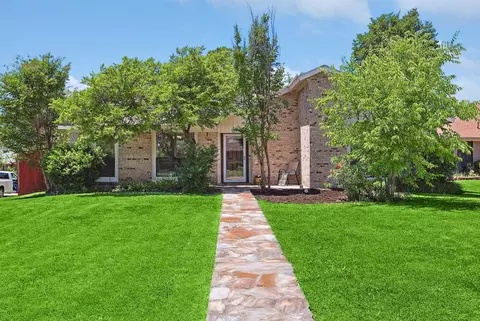 1613 Belltower Ct, Lewisville, TX 75067