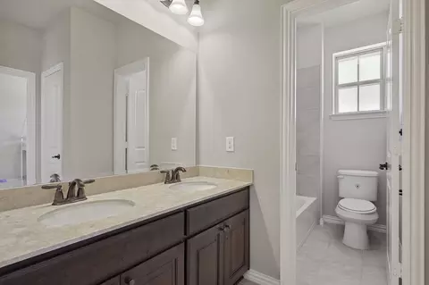 Bath - 101 Darian Dr, Prosper, TX 75078 photo 7 of 7