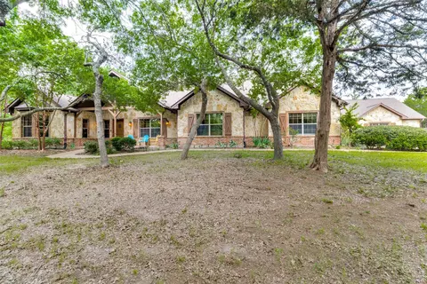 177 Oak Hill Rd, Van Alstyne, TX 75495