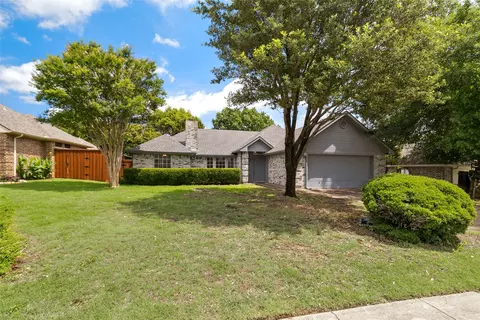 8240 Christie Dr, Frisco, TX 75033