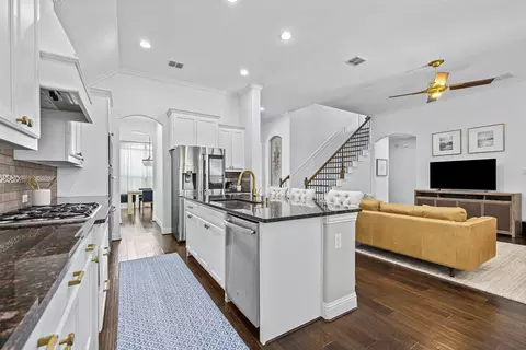 10113 Edgeway Cir, Rowlett, TX 75089 photo 6