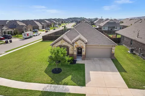 116 Mills Dr, Anna, TX 75409