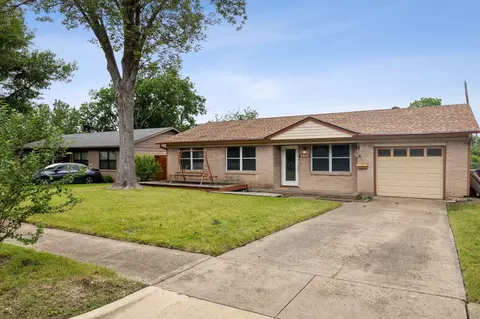 8815 Woodbrook Dr, Dallas, TX 75243