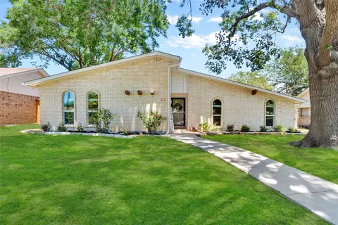 2213 Overglen Dr, Plano, TX 75074