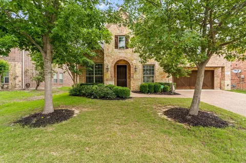 2521 Broadway Dr, Trophy Club, TX 76262