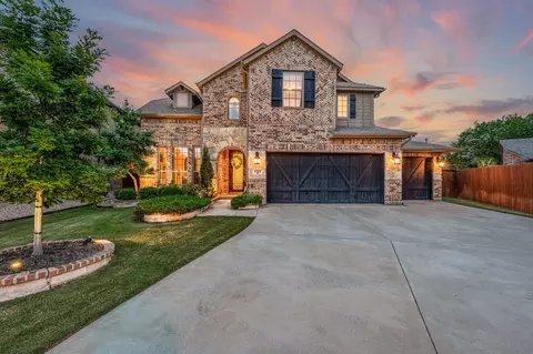 4346 Vineyard Creek Dr, Grapevine, TX 76051